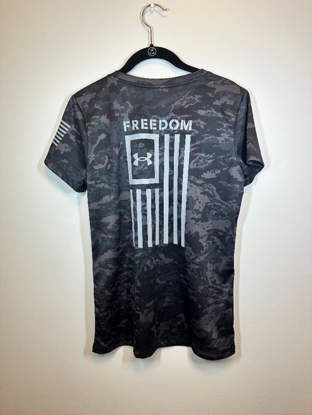 Under Armour Camo Flag Tee